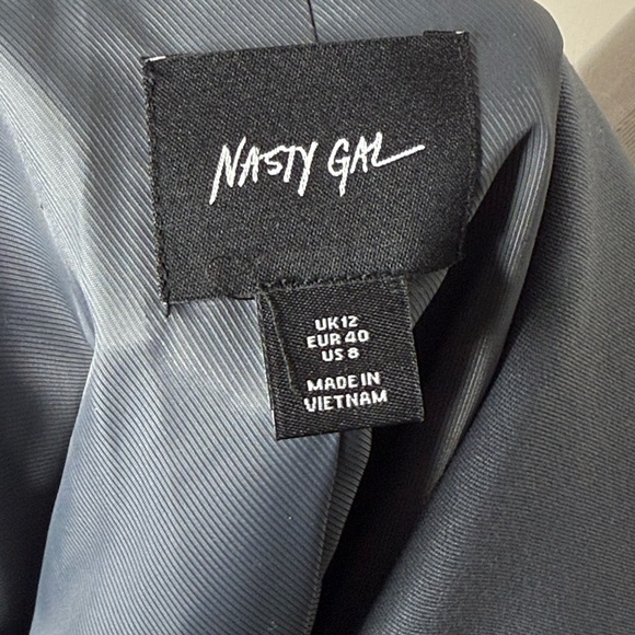 Nasty Gal Charcoal Gray Oversized Tailored Blazer - Picture 4 of 9
